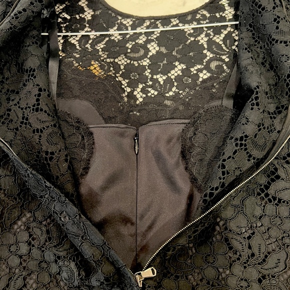 DOLCE GABBANA Lace Blouse - Picture 6 of 9